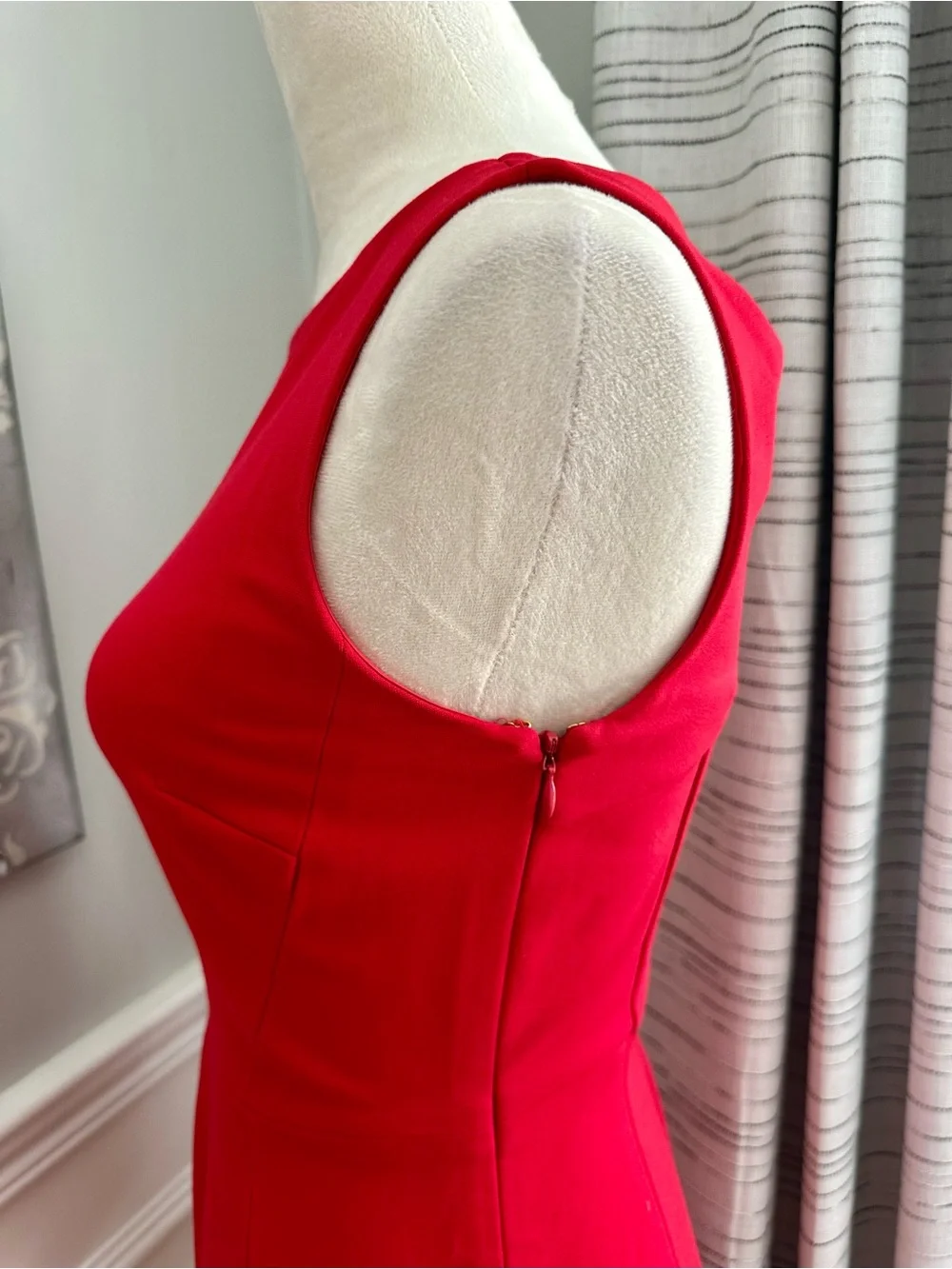 kate spade Red Sleeveless Fit-and-Flare Dress w Bow Detail On Back - Picture 9 of 16